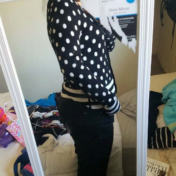 Cardigan - Picture 4 of 4